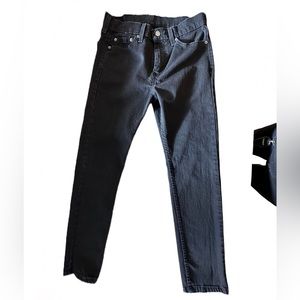 Levi’s 510 30x29 black skinny jeans.
